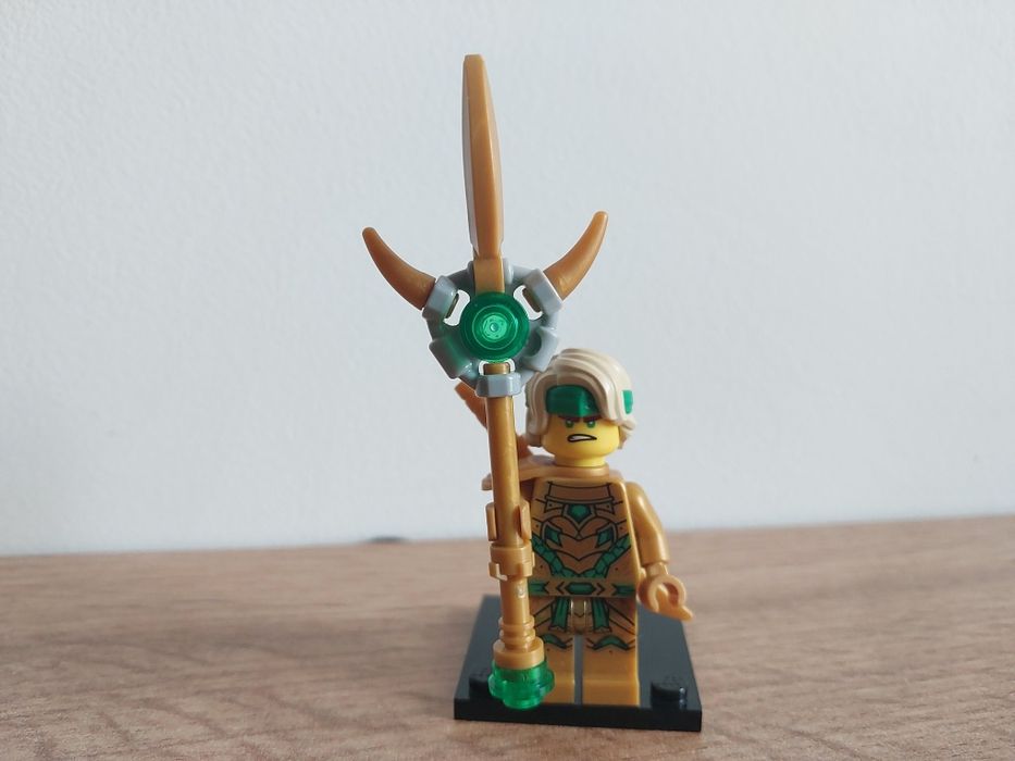 Golden Oni Lloyd minifigurka LEGO Ninjago