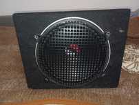 Subwoofer Kicker ,  Wzmacniacz Axton , Tweeter  Focal