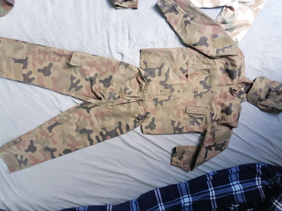 Przebranie dla dzieci. Mundurek wojskowy