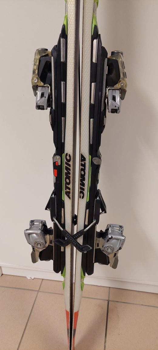 Narty Atomic 166cm