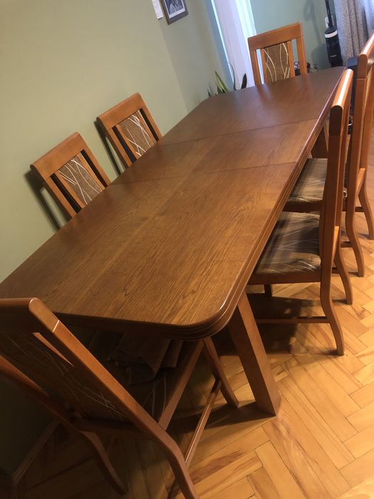 Stół plus 6 krzeseł