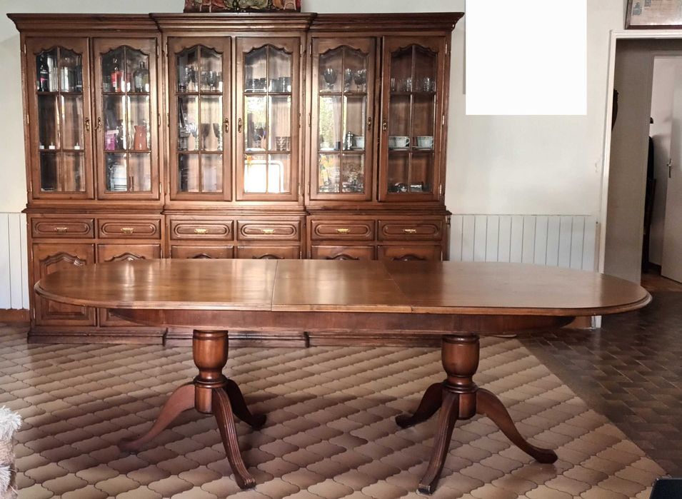 Conjunto de movél de 2 peças + mesa de madeira extensivel