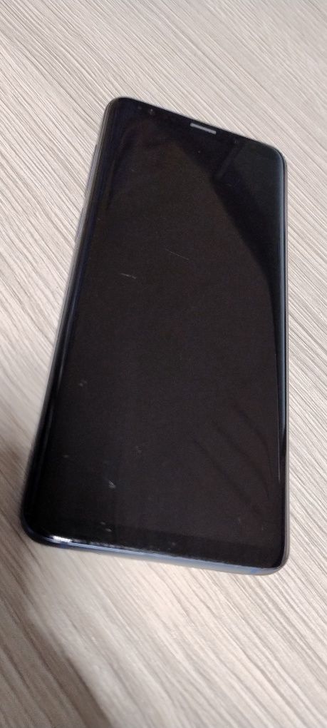 Samsung Galaxy S9 + sprawny