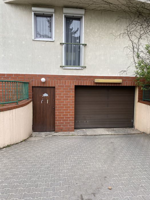 Sprzedam garaż dwustanowiskowy na ul. Leszka/Witosa Poznań Antoninek