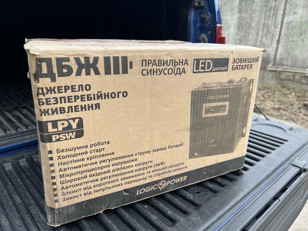 ДБЖ LogicPower 24V LPY-B-PSW-1500VA (1050Вт) 10A/15A