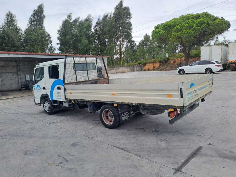 Mitsubishi Fuso Canter 3.0D Cabine Dupla, 2018, Nacional