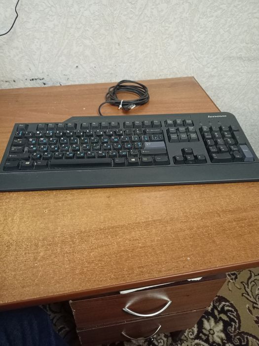 Клавиатура Lenovo