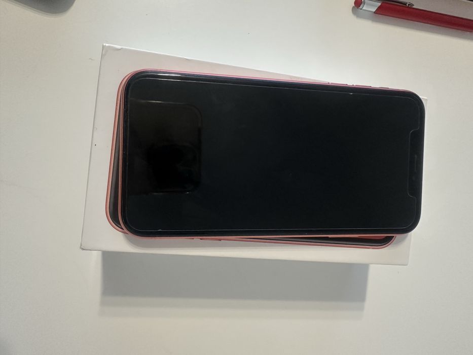 Iphone xr 64 gb stan dobry