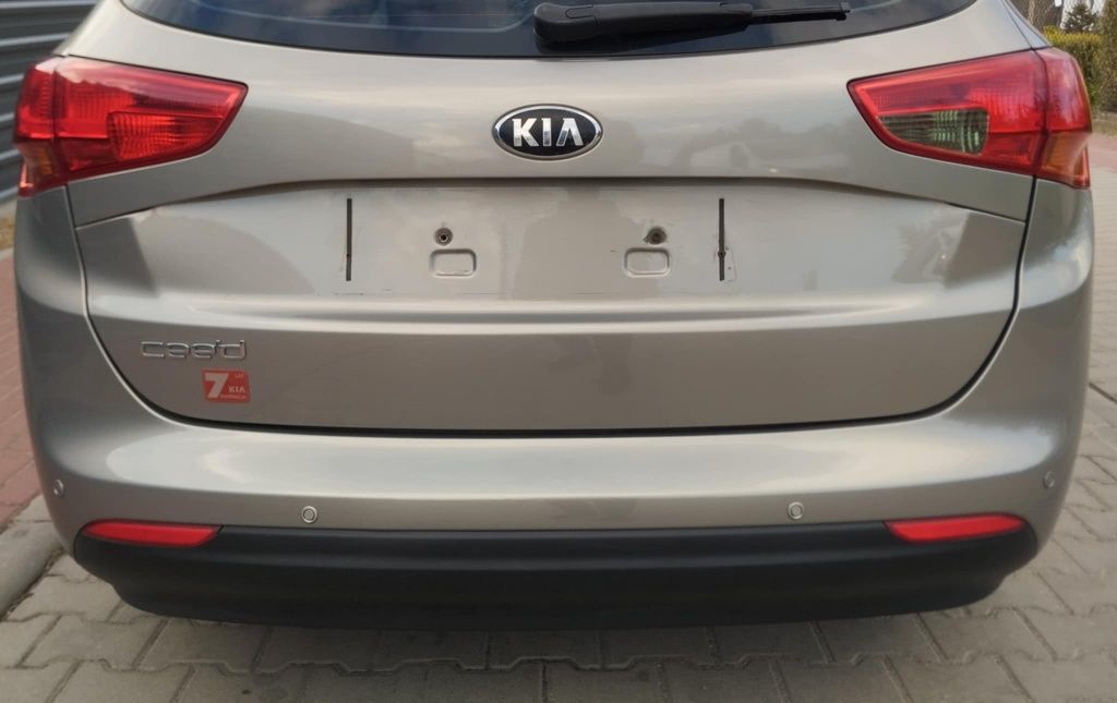 Ceed II kombi klapa zderzak lampa drzwi a3