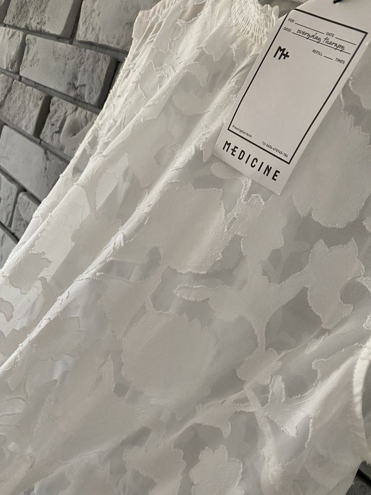 Nowa koszulka top elegancka biała medicine L 38 40