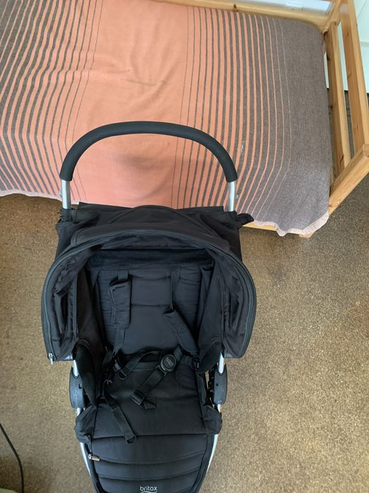 Carrinho bebé marca britax