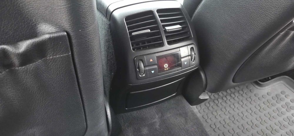 Avangarde 3.0 v6 Gaz Full xenon