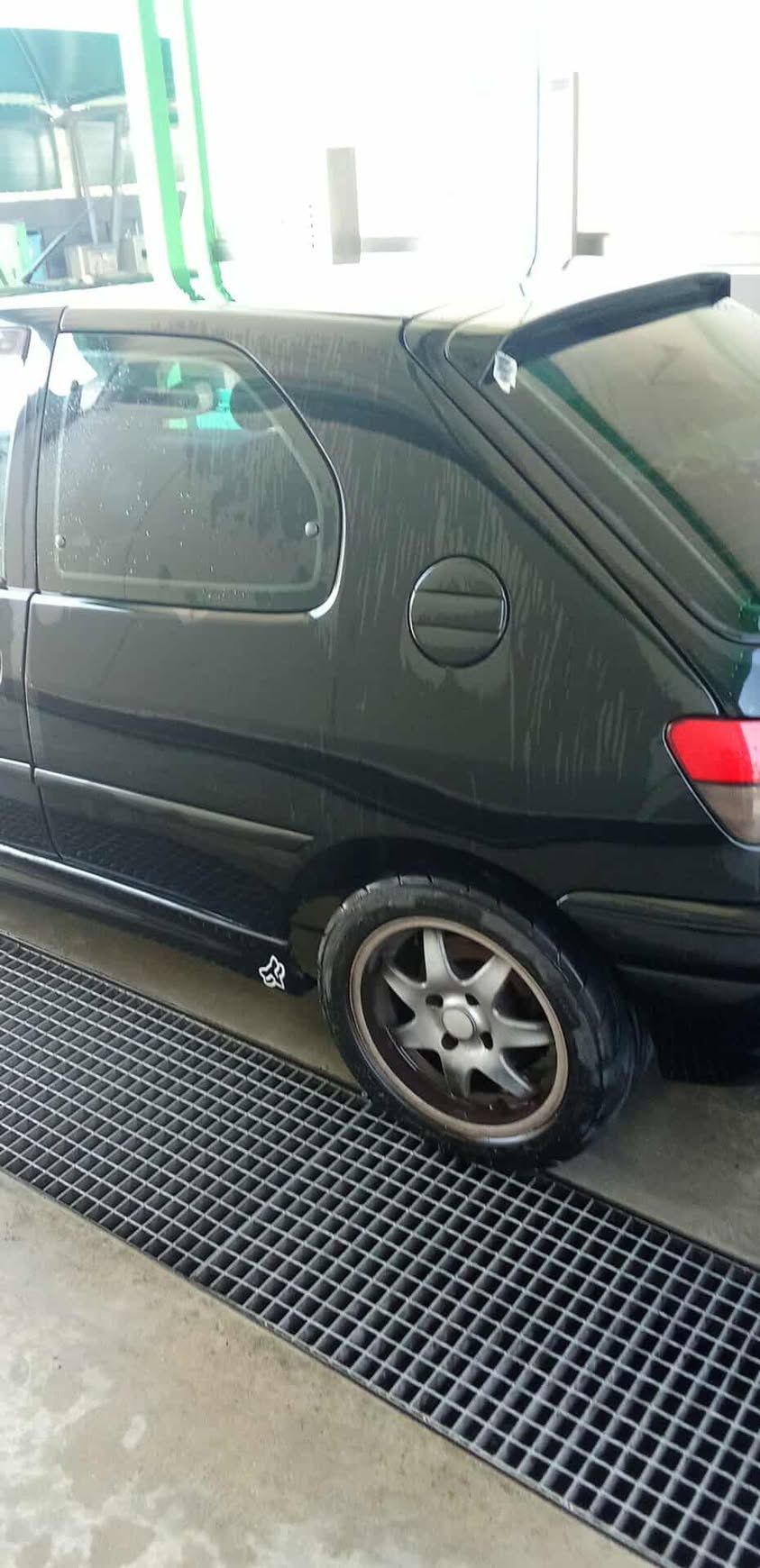 Vende se Peugeot 306