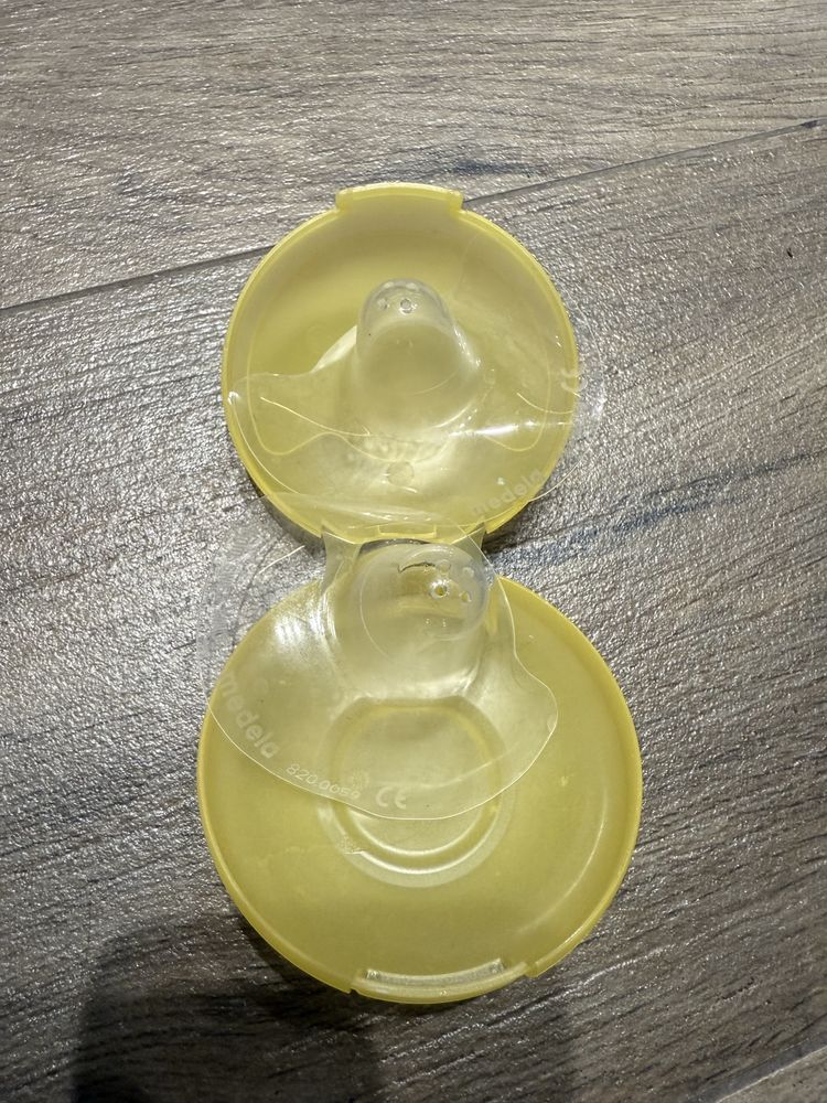 Nakladki na brodawki Medela L + Canpol babies M/L
