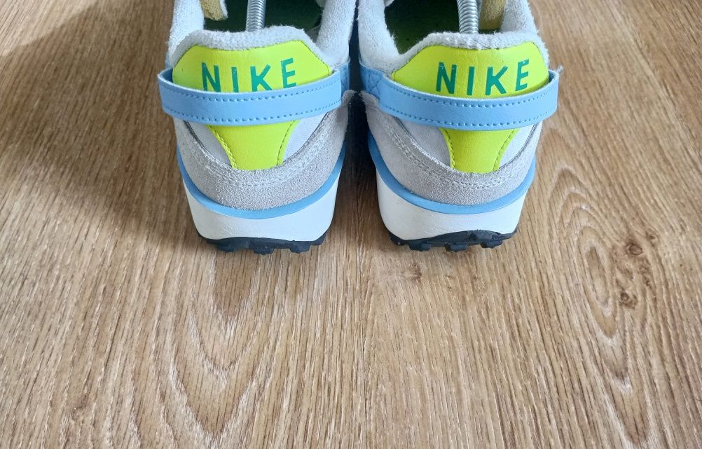 Кросівки Nike waffle debut