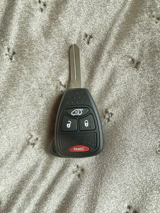 Ключ до Jeep Dodge Chrysler