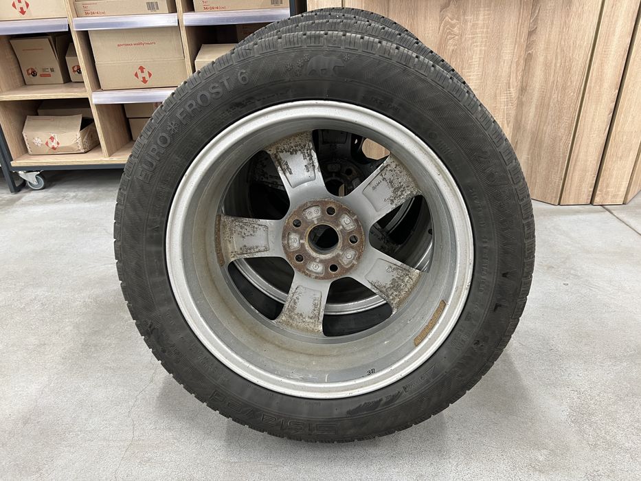 Диски оригінальні vw passat r17 5*112 et39 j6.5 dia57.1