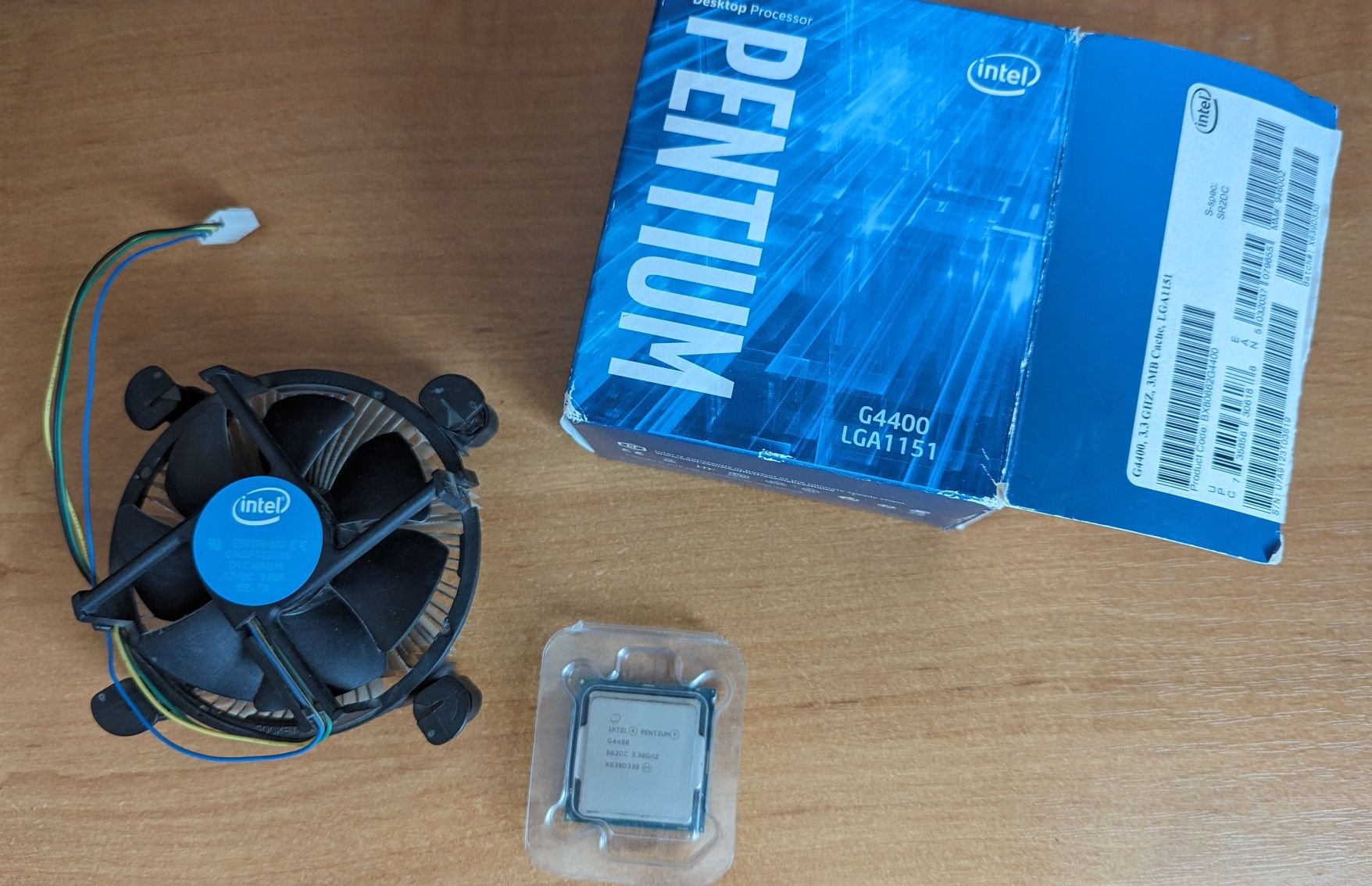 Процесор Intel Pentium G4400 3.3GHz/8GT/s/3MB (BX80662G4400) s1151 BOX