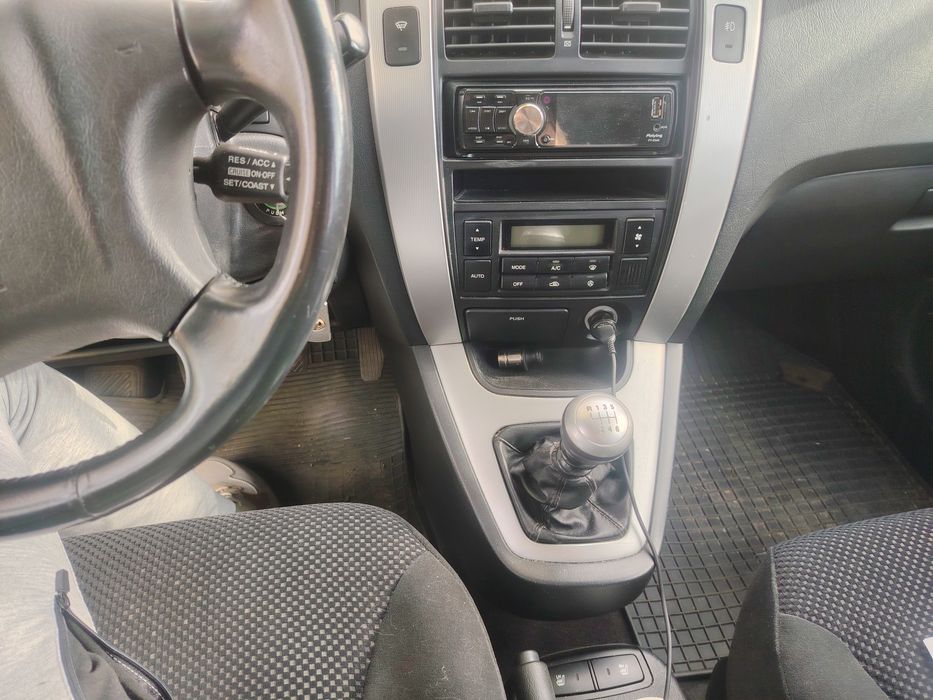 Продам туксон 2.0 дизель