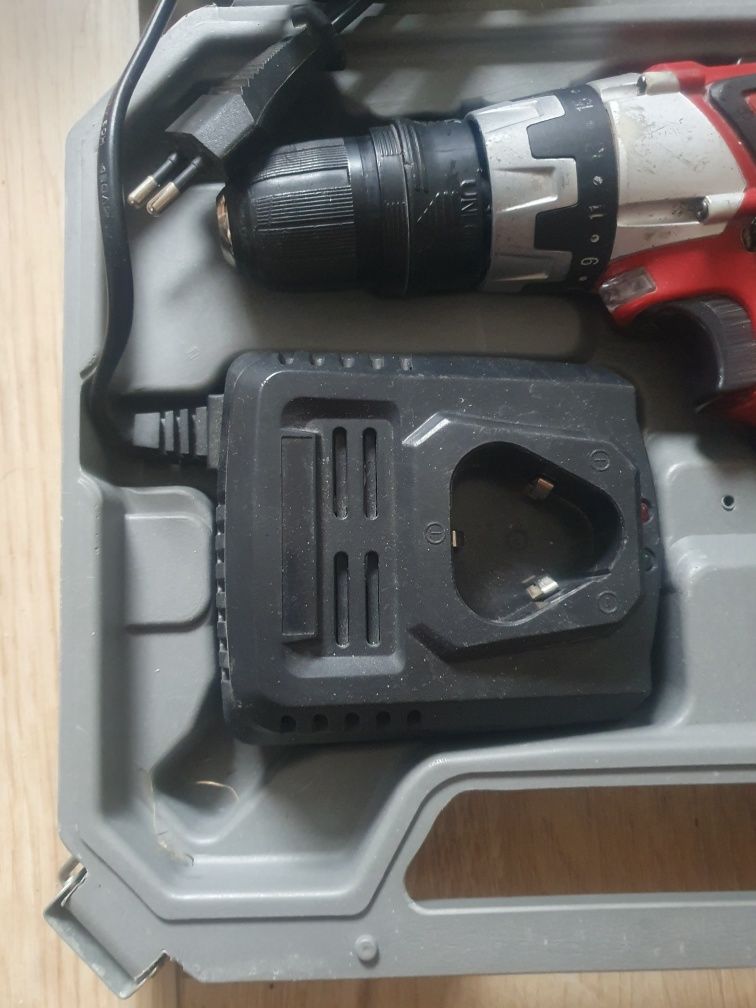 Wkrętarka wkrętarko-wkrętarka wiertarka  einhell 12v