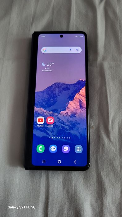 Samsung Galaxy Z Fold 3 5G.