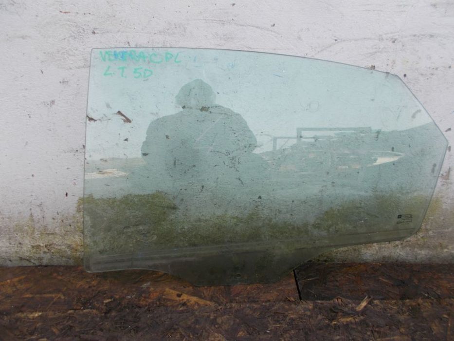 OPEL VECTRA C LIFT SIGNUM 5D SZYBA LEWA TYŁ TYLNA