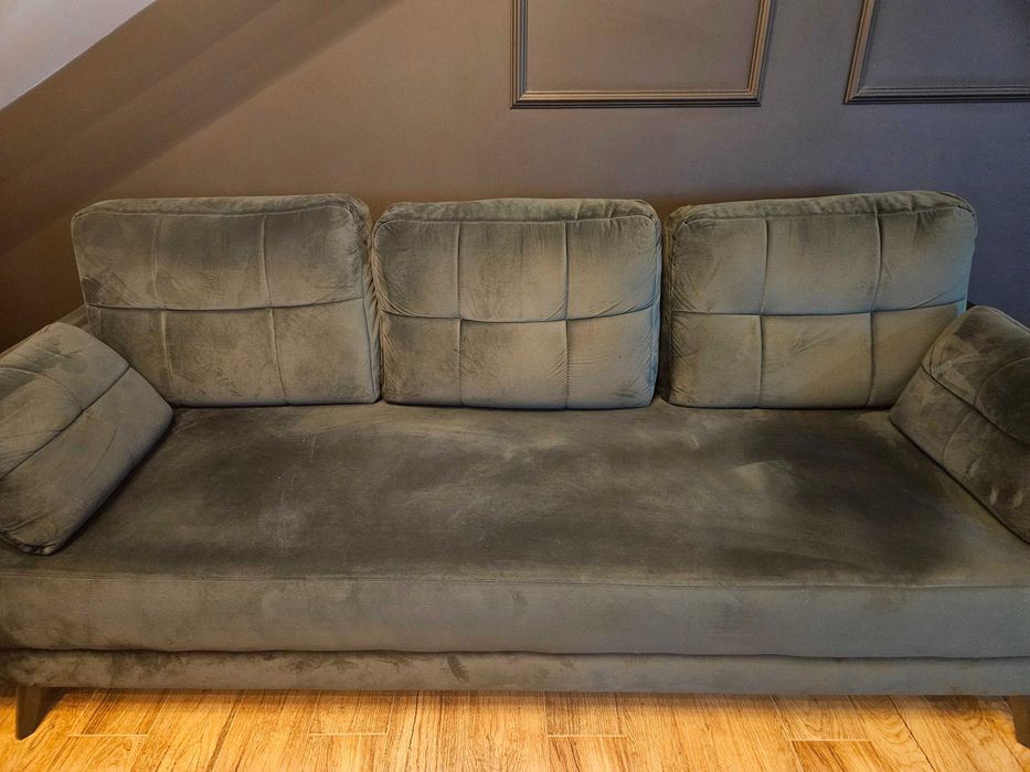 Sprzedam 3-osobową wersalkę