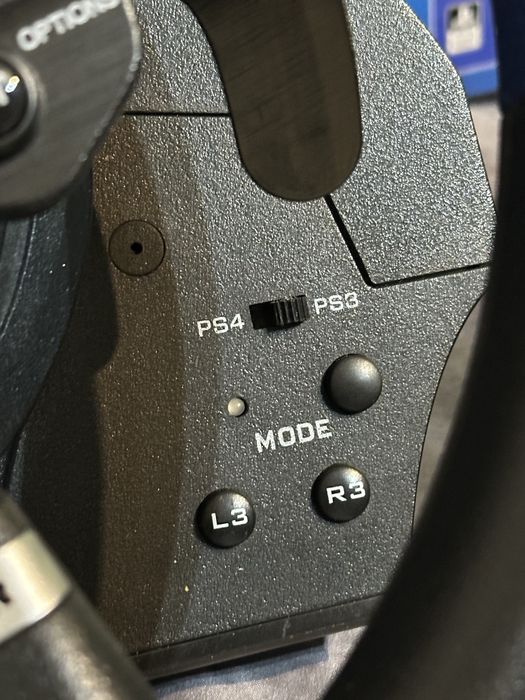 Kierownica Thrustmaster T150 Pro (T3PA) – stan bardzo dobry!