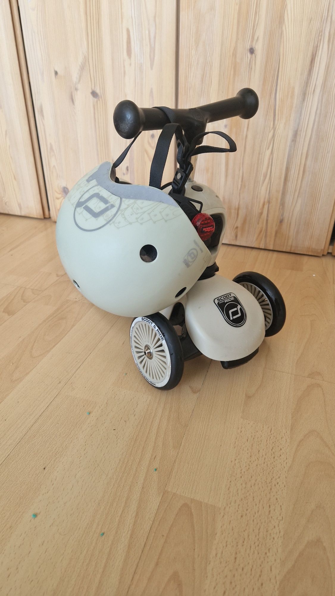 Hulajnoga 2 w 1 rowerek bigowy plus kask scoot and ride
