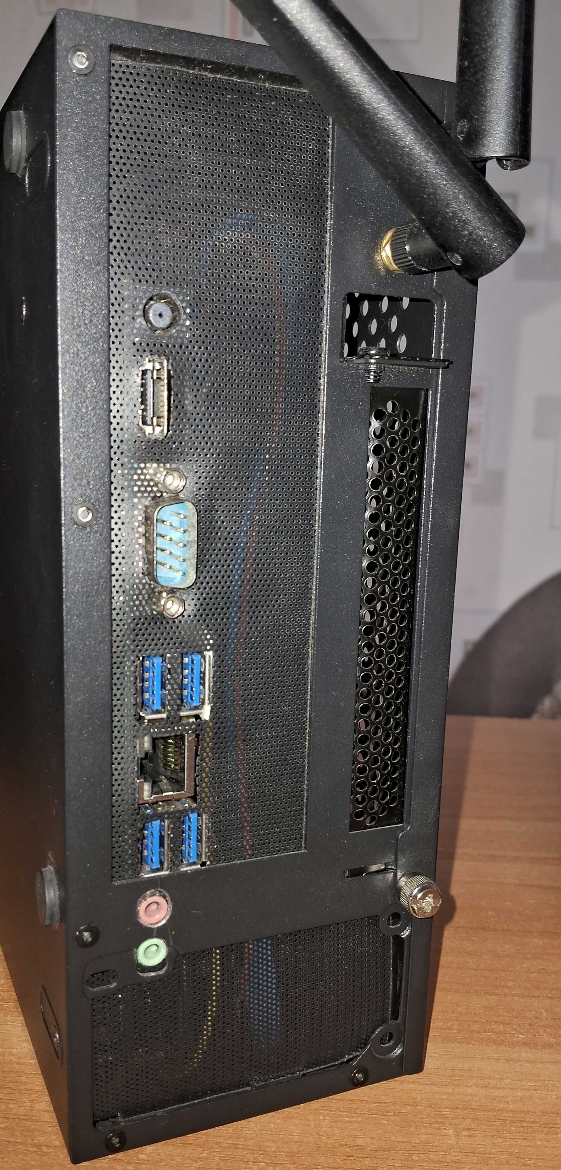 Cистемник Xeon E-2276M 32Gb DDR4 Quadro P4000/8Gb  512Gb SSD