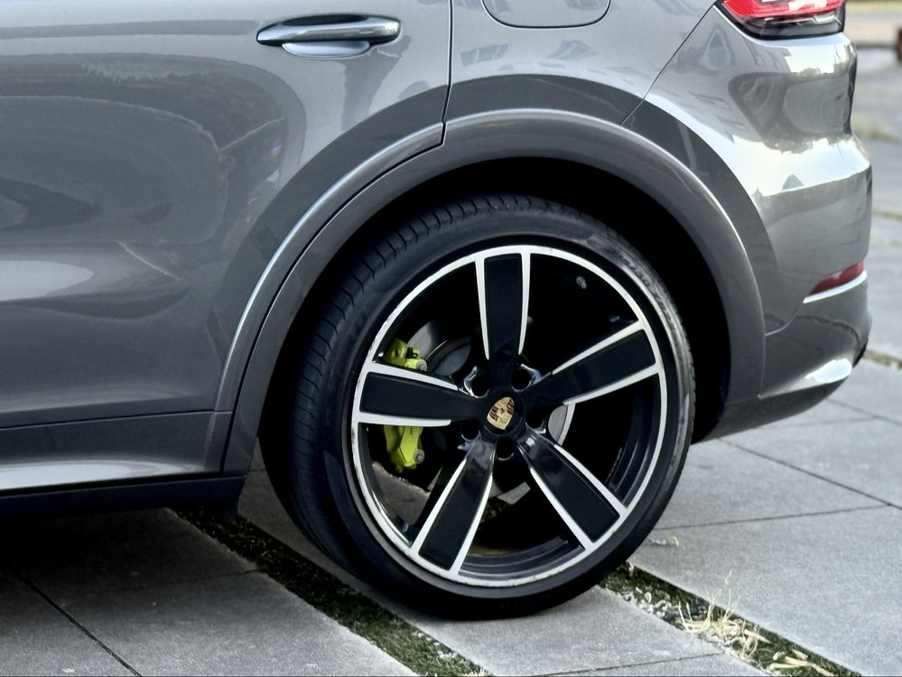 Porsche Cayenne Coupé 462cv 2020-12 *NEW*