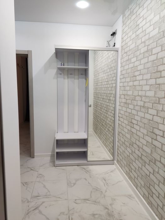 Простора квартира Gray, подобово ЖК Сіті-Парк, новобудова, центр міста