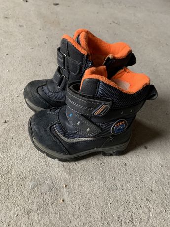 Продаю зимові дитячі сапоги чоботи