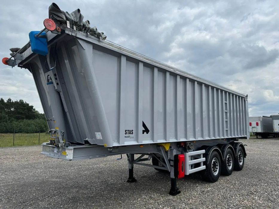 Stas Wywrotka Alu 43 m3 Klapo Drzwi 6140kg Oś podn Opony 80%  I wł Stan Ideał Opony 80% Plandeka elektr składana ZAMIANA na Izoterma