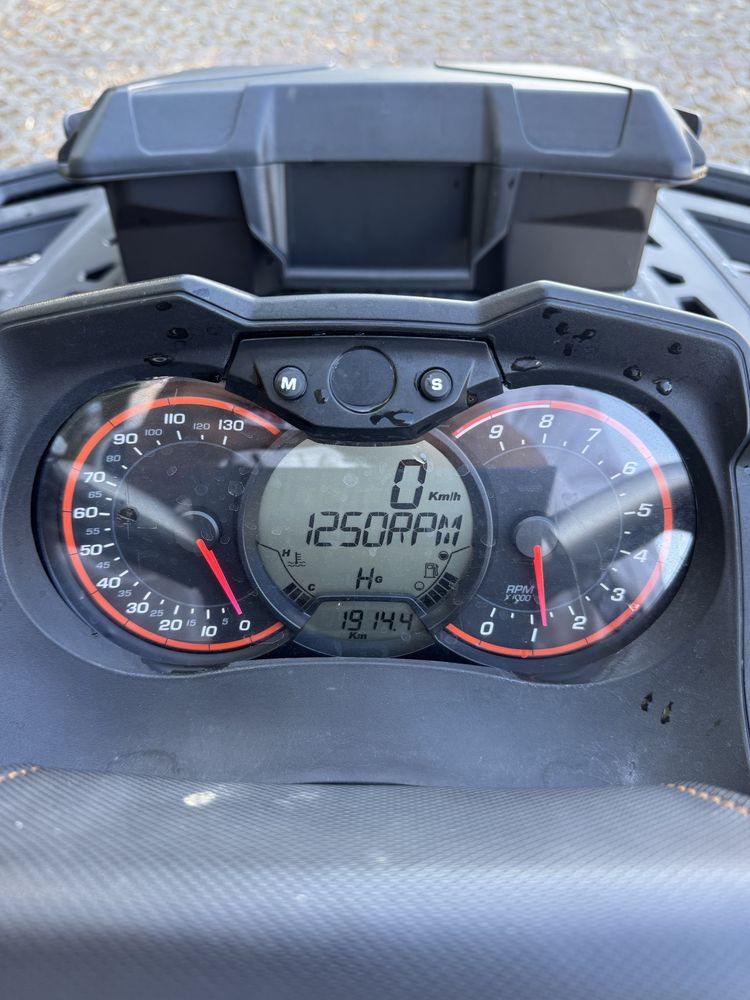 Can am outlander 650 MAX XT