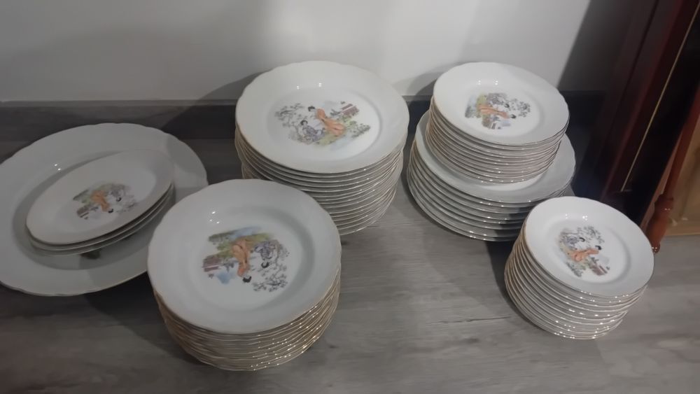 Serviço de porcelana Portugues