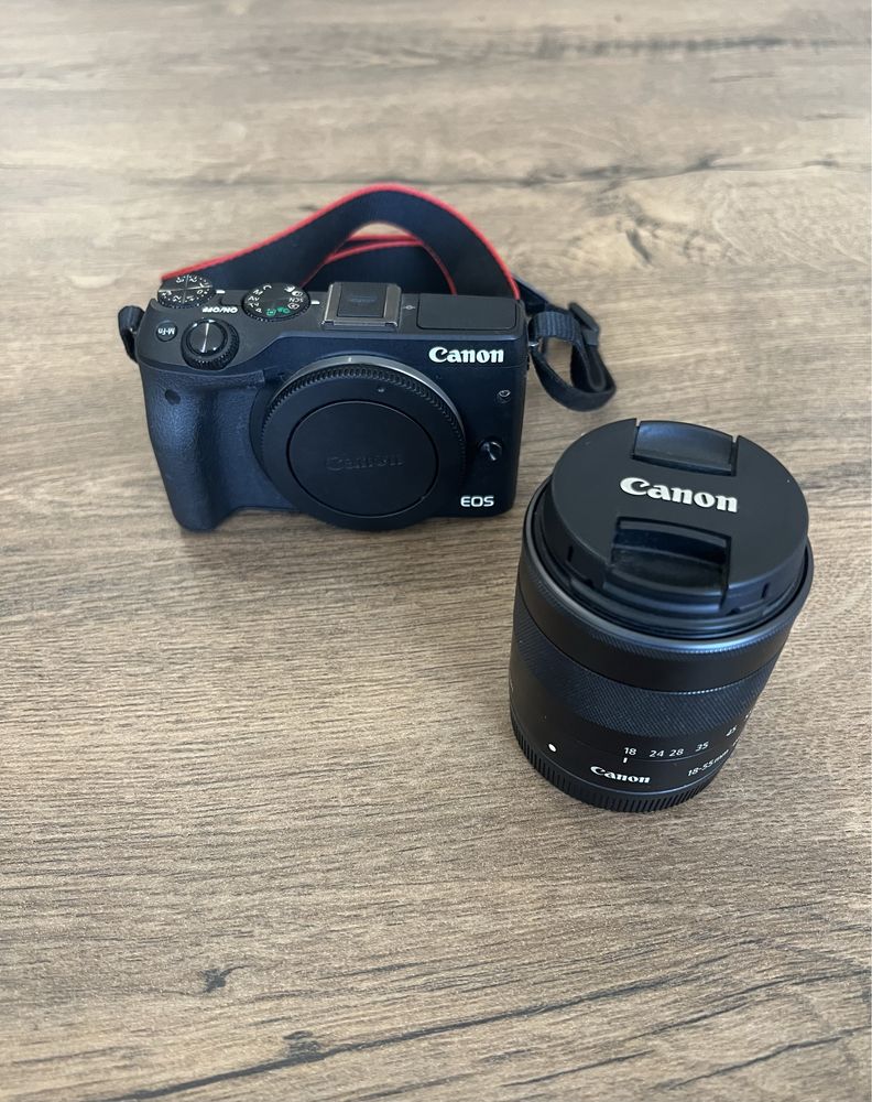 Canon EOS M3 + Lente 18-55 mm