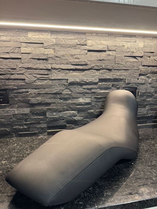 Banco Honda Transalp XL750 Espuma conforte e Gel