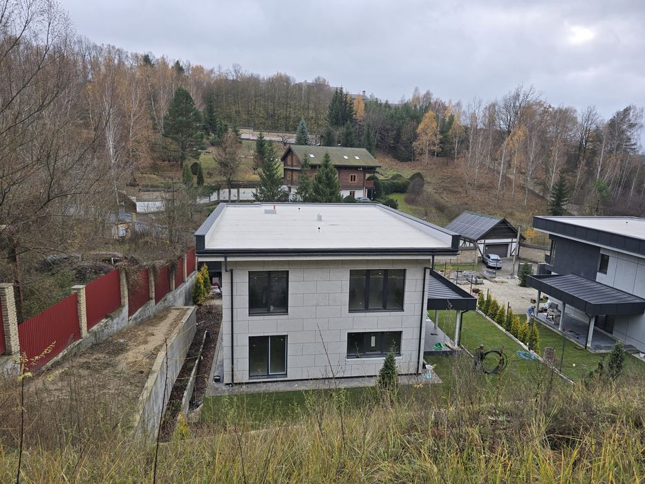 Будинок 230 м2 панорама газ 16 соток газон с. Лісники поруч Ходосівка