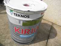 Sprzedam TEKNOS KIRJO AQUA, farba do blach dachowych.