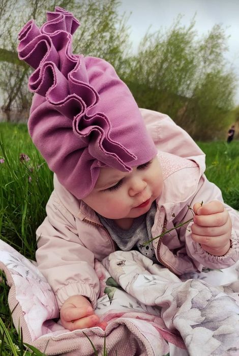 Komplet wiosenno jesienny dla dziewczynki.