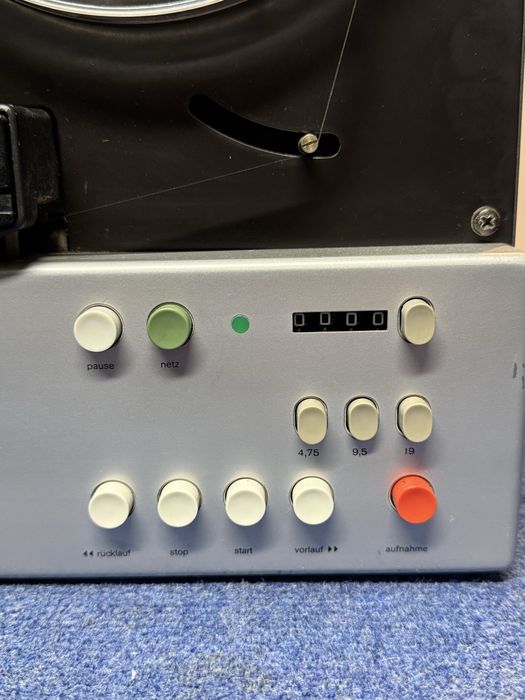 Magnetofon szpulowy Braun TG1000 proj. Dieter Rams 3-silnikowy