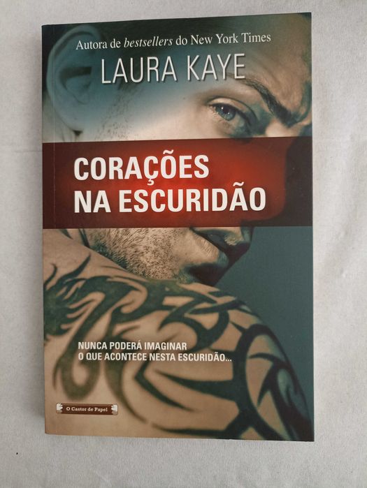 Corações na escuridão de Laura Kaye