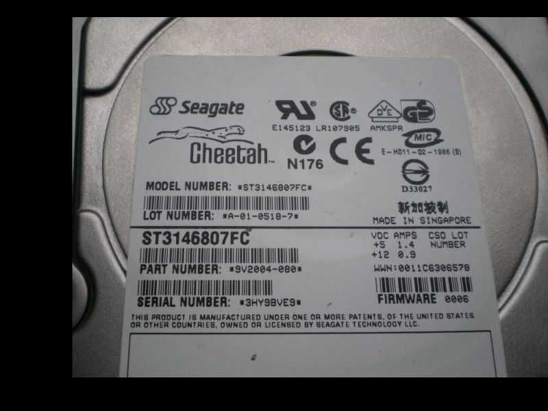 Seagate Cheetah Ultra320 SCSI  146.8GB  10K RPM