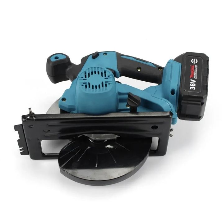 Дискова пила акумуляторна Makita DHS680Z - 36V - 6.0A/h - Латвія
