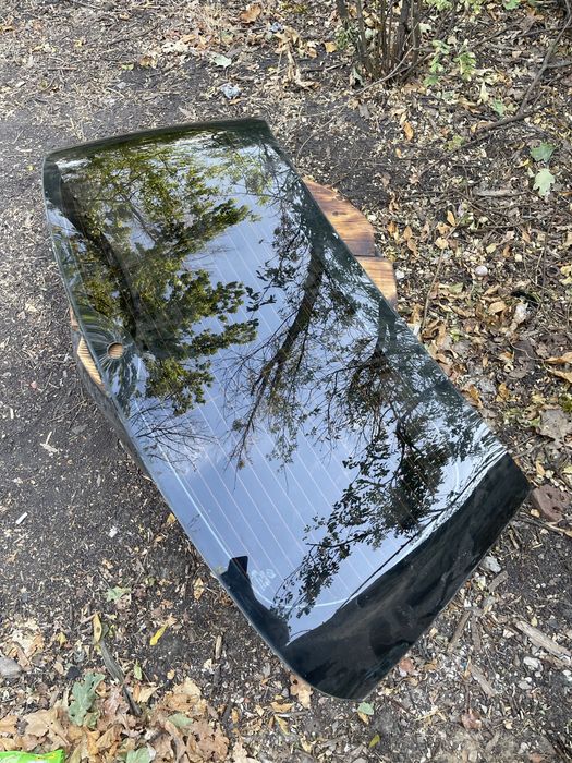 Стекло заднее subaru outback 2003-2009