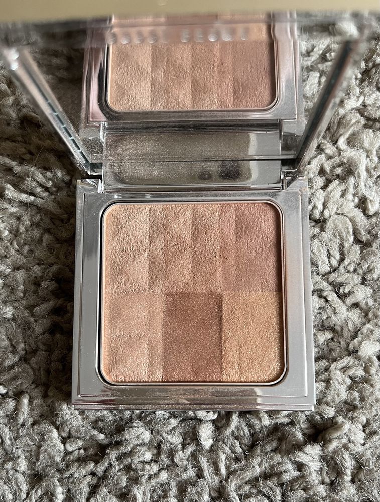 Bobbi Brown Brightening Powder Bronze Glow puder do twarzy