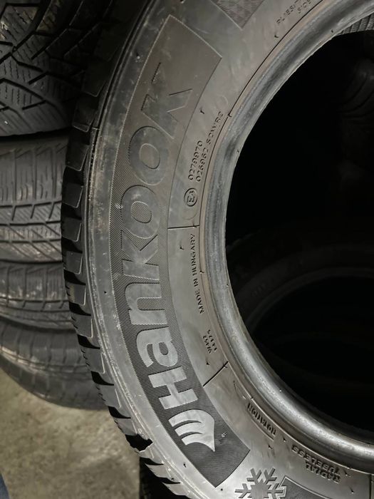 Автошини зимові HANKOOK 195/65/15 (4шт)Резина,Колеса,Гума,Скати, Шини)