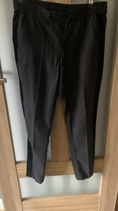 Spodnie na gumke