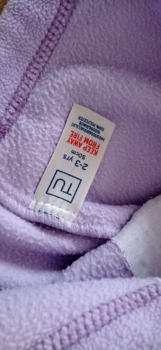 Dwie czapki jesienno zimowe dla dziewczynki